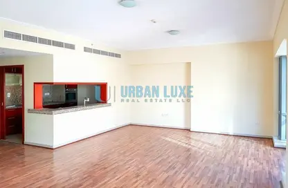 Apartment - 2 Bedrooms - 3 Bathrooms for rent in South Ridge 6 - South Ridge - Downtown Dubai - Dubai