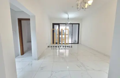 Apartment - 1 Bedroom - 2 Bathrooms for rent in Muwailih Building - Muwaileh - Sharjah