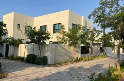 فيلا - 5 غرف نوم - 6 حمامات للبيع في مدينة الشارقة المستدامة - الشارقة