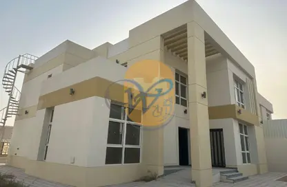 Villa - 4 Bedrooms - 5 Bathrooms for rent in Al Riffa - Ras Al Khaimah