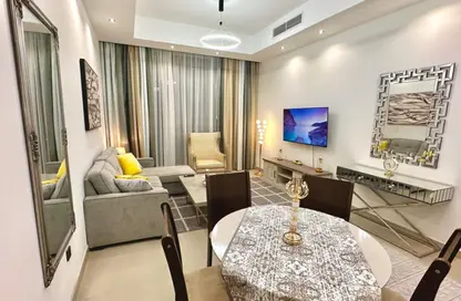 شقة - غرفة نوم - 2 حمامات للايجار في الممزر - الممزر - الشارقة - الشارقة