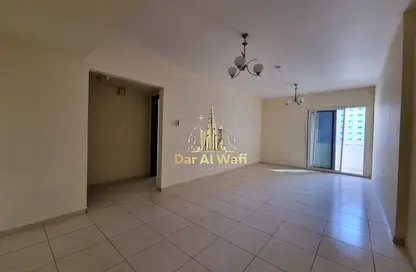 Apartment - 1 Bedroom - 2 Bathrooms for rent in Taliatela Street - Al Nahda - Sharjah