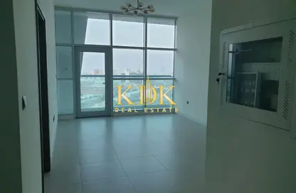Apartment - 1 Bedroom - 2 Bathrooms for rent in La Riviera Apartments - Jumeirah Village Circle - Dubai