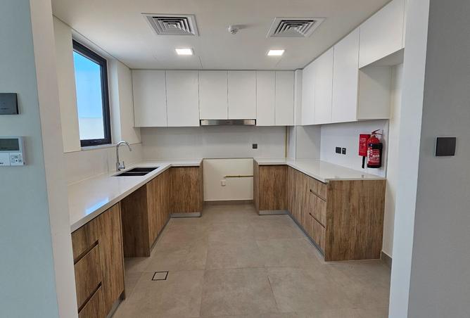 15561672 - صورة العقار 3