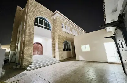 Apartment - Studio - 1 Bathroom for rent in Al Nasr Street - Al Najda Street - Abu Dhabi