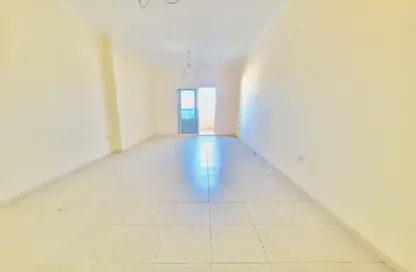 Apartment - 1 Bedroom - 2 Bathrooms for rent in Al Thani Muwaileh - Muwaileh Commercial - Sharjah