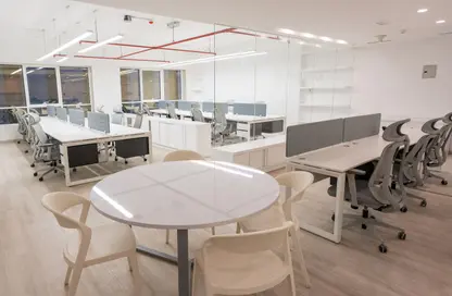 مكتب - استوديو - 2 حمامات للايجار في روبوت بارك تاور - الخان - الشارقة