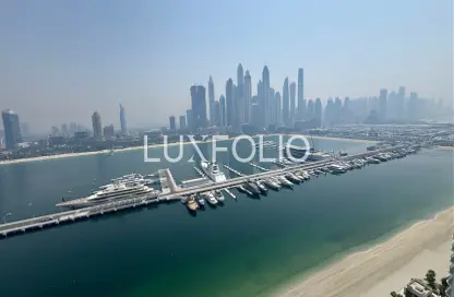Apartment - 2 Bedrooms - 2 Bathrooms for sale in Palace Beach Residence - EMAAR Beachfront - Dubai Harbour - Dubai