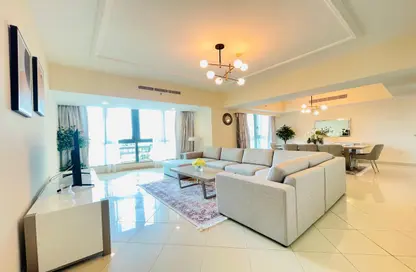 Apartment - 3 Bedrooms - 4 Bathrooms for rent in Capital Plaza Tower A - Capital Plaza - Corniche Road - Abu Dhabi