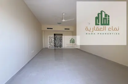 شقة - 2 غرف نوم - 3 حمامات للايجار في 1 المويهات - المويهات - عجمان
