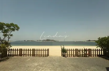 Townhouse - 5 Bedrooms - 5 Bathrooms for rent in Palma Residences - Palm Jumeirah - Dubai