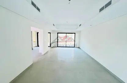 Townhouse - 4 Bedrooms - 5 Bathrooms for rent in Sharjah Sustainable City - Sharjah