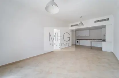 Apartment - 1 Bedroom - 2 Bathrooms for rent in Widcombe House 1 - Widcombe House - Motor City - Dubai