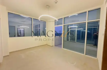 Apartment - 2 Bedrooms - 2 Bathrooms for rent in Azizi Plaza - Al Furjan - Dubai