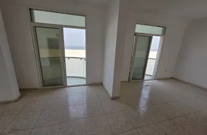 Apartment - 1 Bedroom - 1 Bathroom for rent in Ajman Corniche Residences - Ajman Corniche Road - Ajman