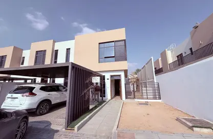 تاون هاوس - 3 غرف نوم - 4 حمامات للايجار في مساكن نسمه - ّالطي - الشارقة