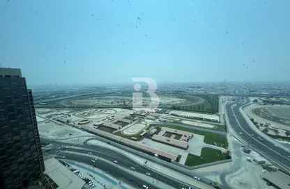 مكتب - استوديو - 1 حمام للايجار في برج تشرشل للأعمال - أبراج تشرشل - الخليج التجاري - دبي