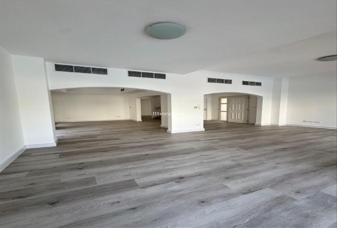 15402132 - Property Image 2