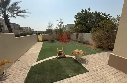 Villa - 3 Bedrooms - 3 Bathrooms for rent in Springs 11 - The Springs - Dubai