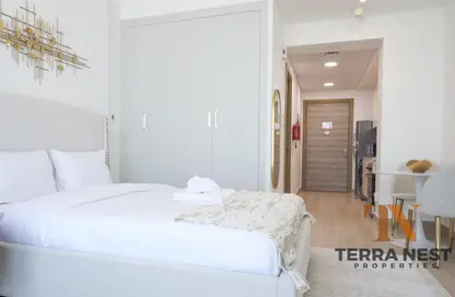 Apartment - Studio - 1 Bathroom for rent in Bloom Towers B - Bloom Towers - Jumeirah Village Circle - Dubai