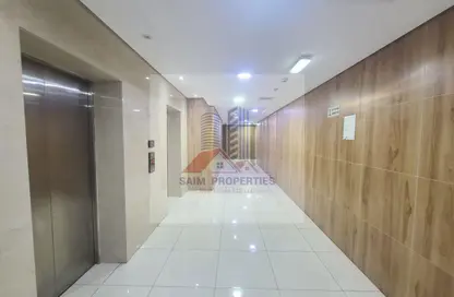 شقة - 2 غرف نوم - 3 حمامات للايجار في مجمع مويلح - تجارية مويلح - الشارقة شقة - 2 غرف نوم - 3 حمامات للايجار في مجمع مويلح - تجارية مويلح - الشارقة