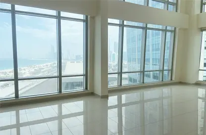 Apartment - 2 Bedrooms - 3 Bathrooms for rent in Nation Towers - Corniche Road - Abu Dhabi