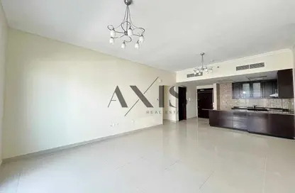Apartment - 2 Bedrooms - 1 Bathroom for rent in Burj View Residence - Arjan - Dubai