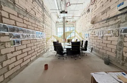 Shop - Studio - 1 Bathroom for rent in Jumeirah Garden City - Al Satwa - Dubai