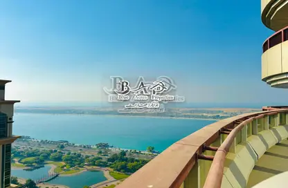 Penthouse - 4 Bedrooms - 5 Bathrooms for rent in Silver Tower - Corniche Road - Abu Dhabi