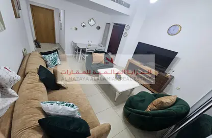 شقة - غرفة نوم - 2 حمامات للايجار في 3 برج منازل - الممزر - الشارقة - الشارقة
