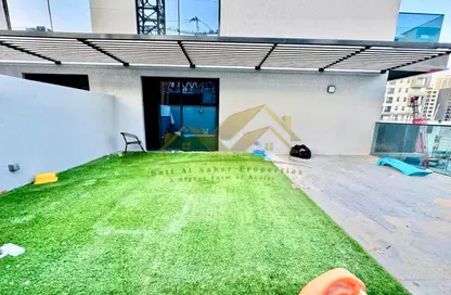 Apartment - 2 Bedrooms - 3 Bathrooms for rent in Al Awadhi Res 2 - Al Satwa - Dubai