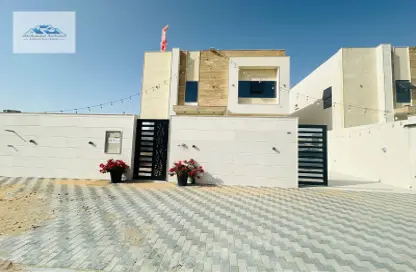 فيلا - 3 غرف نوم - 6 حمامات للبيع في الزاهية جاردنز - الزاهية - عجمان