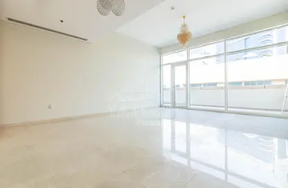 Apartment - 1 Bedroom - 2 Bathrooms for sale in Bay Square Building 7 - Bay Square - Business Bay - Dubai