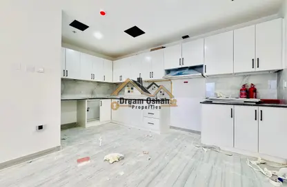 شقة - غرفة نوم - 2 حمامات للايجار في مبني الامير عبدالله - 4 الورسان - الورسان - دبي شقة - غرفة نوم - 2 حمامات للايجار في مبني الامير عبدالله - 4 الورسان - الورسان - دبي