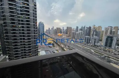 Apartment - 1 Bedroom - 2 Bathrooms for sale in Green Lakes Towers - JLT Cluster S - Jumeirah Lake Towers - Dubai
