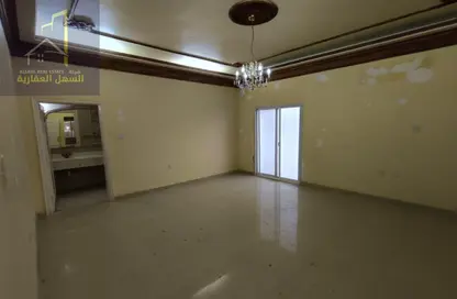 Villa - 6 Bedrooms - 7+ Bathrooms for sale in Al Falaj - Al Riqqa - Sharjah