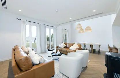 Villa - 3 Bedrooms - 4 Bathrooms for sale in Sur La Mer 2 - Sur La Mer - La Mer - Jumeirah - Dubai