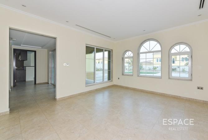 15377404 - Property Image 3