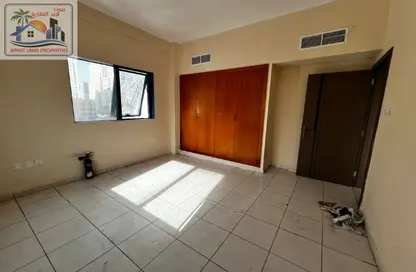 Apartment - 2 Bedrooms - 2 Bathrooms for rent in Rolla Square - Rolla Area - Sharjah