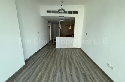 Apartment - 1 Bedroom - 2 Bathrooms for rent in Mayfair Tower - Business Bay - Dubai