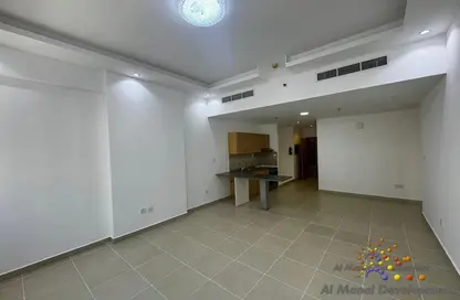 Apartment - 1 Bedroom - 1 Bathroom for rent in ASB Tower - Dubai Silicon Oasis - Dubai