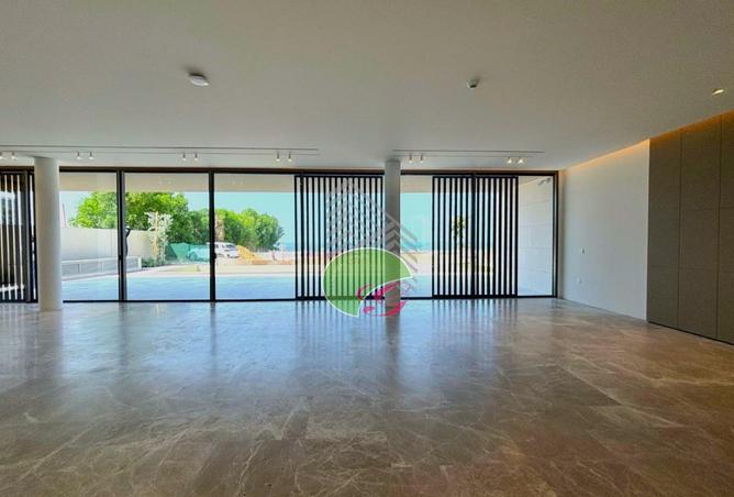 15889605 - Property Image 2