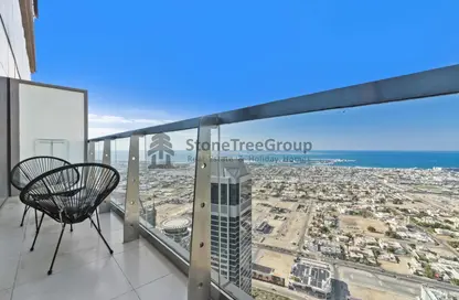 صورة لـ شرفة شقة - 2 غرف نوم - 2 حمامات للايجار في فندق ومساكن برج باراماونت - الخليج التجاري - دبي ، صورة رقم 1