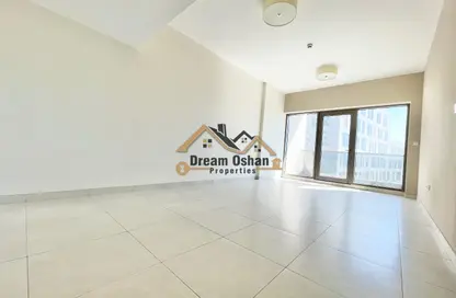 Apartment - 2 Bedrooms - 3 Bathrooms for rent in Al Waleed Garden 1 - Al Waleed Garden - Al Jaddaf - Dubai