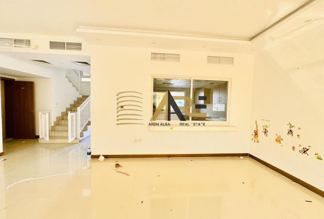 15634374 - Property Image 2