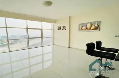 Apartment - Studio - 1 Bathroom for rent in Reef Residence - District 13 - Jumeirah Village Circle - Dubai