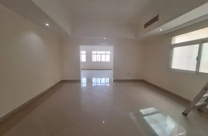 Villa - 3 Bedrooms - 4 Bathrooms for rent in Mohamed Bin Zayed Centre - Mohamed Bin Zayed City - Abu Dhabi