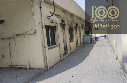 Whole Building - Studio - 7 Bathrooms for sale in Umm Al Thuoob - Umm Al Quwain