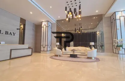 Apartment - Studio - 1 Bathroom for rent in SOL Bay - Business Bay - Dubai Apartment - Studio - 1 Bathroom for rent in SOL Bay - Business Bay - Dubai