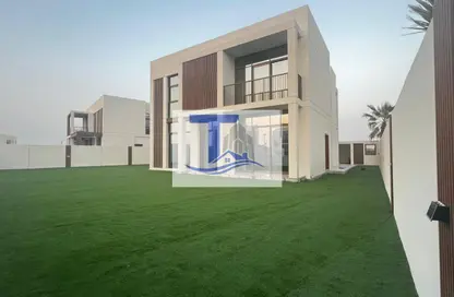 Villa - 5 Bedrooms - 6 Bathrooms for sale in Al Jubail Island - Abu Dhabi